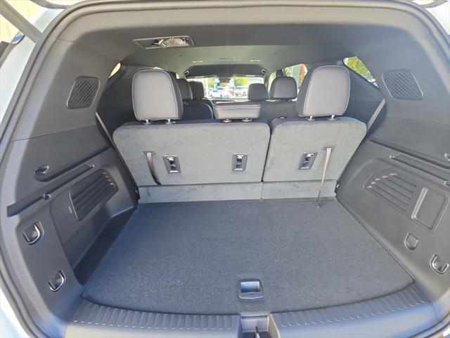 2026 Chevrolet Traverse AWD LT
