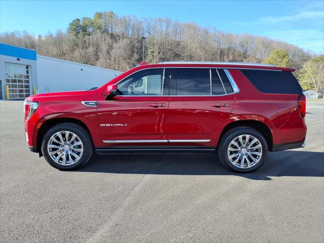 2022 GMC Yukon 4WD Denali