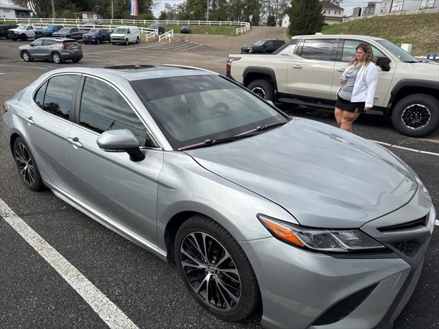 2018 Toyota Camry SE 2018 Toyota Camry SE