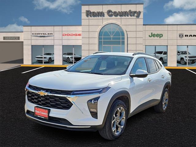 2025 Chevrolet Trax FWD LT