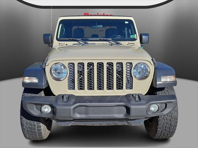 2020 Jeep Gladiator Sport S 4X4 2020 Jeep Gladiator Sport S 4X4