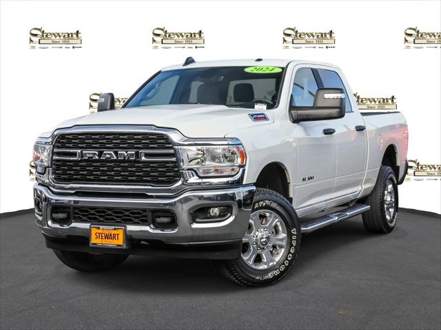 2024 RAM 2500 Big Horn Crew Cab 4x4 64 Box