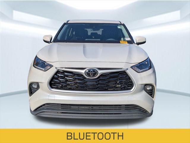 2021 Toyota Highlander LE 2021 Toyota Highlander LE