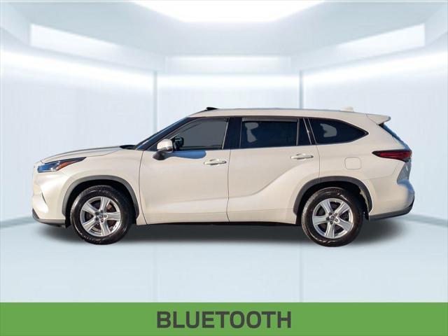 2021 Toyota Highlander LE 2021 Toyota Highlander LE