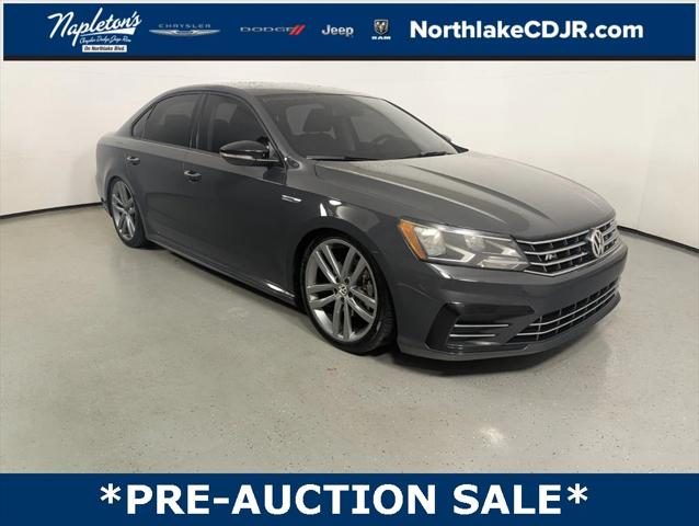 2018 Volkswagen Passat 2.0T R-Line 2018 Volkswagen Passat 2.0T R-Line