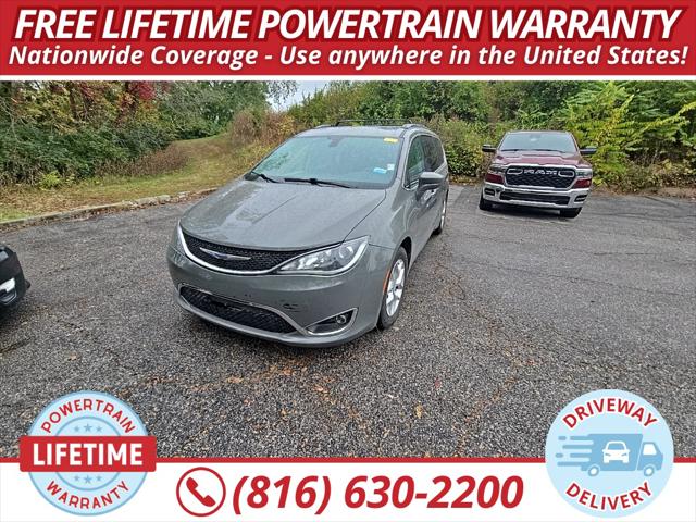 2020 Chrysler Pacifica Touring 2020 Chrysler Pacifica Touring