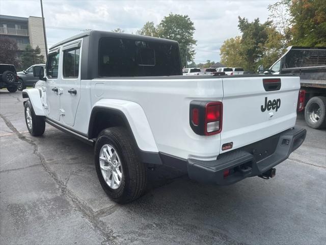 2023 Jeep Gladiator Sport S 4x4