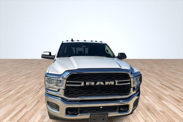 2020 RAM 2500 Tradesman Crew Cab 4X4 64 Box