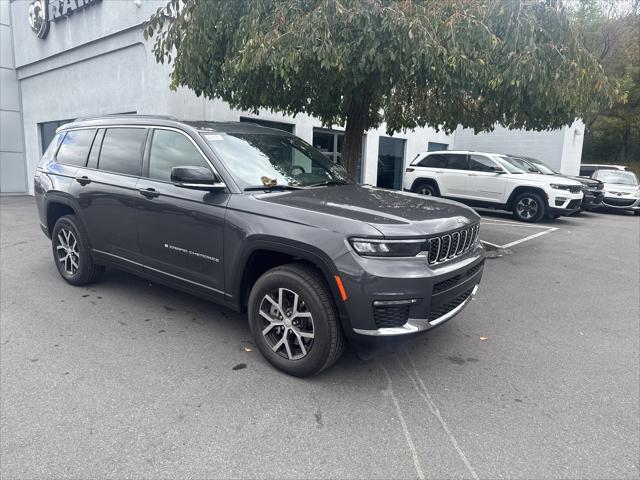2025 Jeep Grand Cherokee GRAND CHEROKEE L LIMITED 4X4