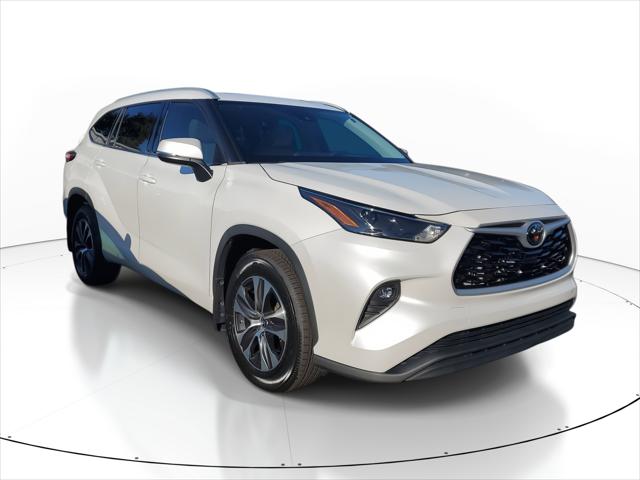 2022 Toyota Highlander XLE 2022 Toyota Highlander XLE