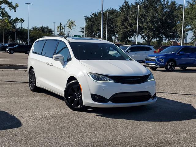 2019 Chrysler Pacifica Hybrid Limited 2019 Chrysler Pacifica Hybrid Limited