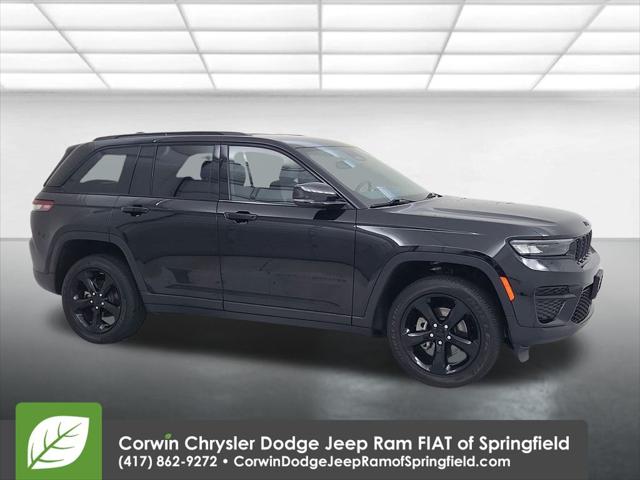 2023 Jeep Grand Cherokee Altitude 4x4 2023 Jeep Grand Cherokee Altitude 4x4