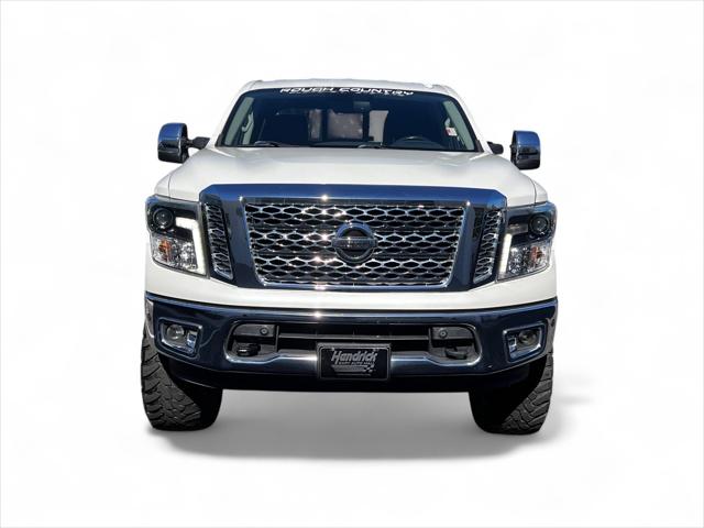 2018 Nissan TITAN SL