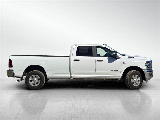 2025 RAM 3500 Big Horn Crew Cab 4x4 8 Box 2025 RAM 3500 Big Horn Crew Cab 4x4 8 Box