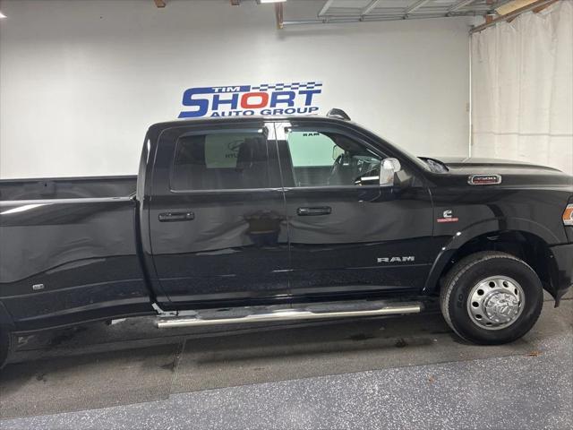 2021 RAM 3500 Laramie Crew Cab 4x4 8 Box