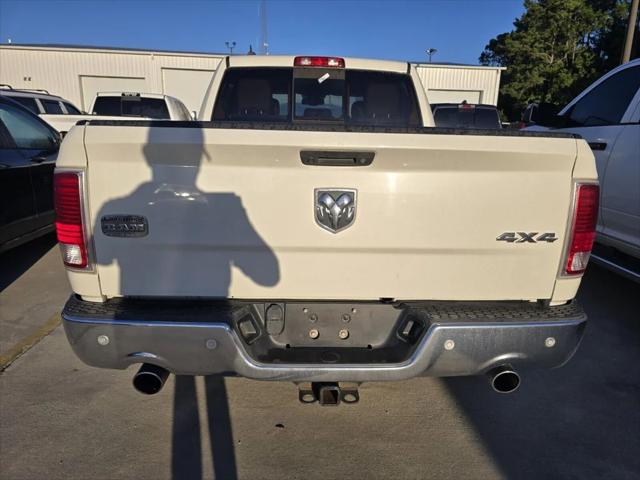 2017 RAM 1500 Longhorn Crew Cab 4x4 57 Box