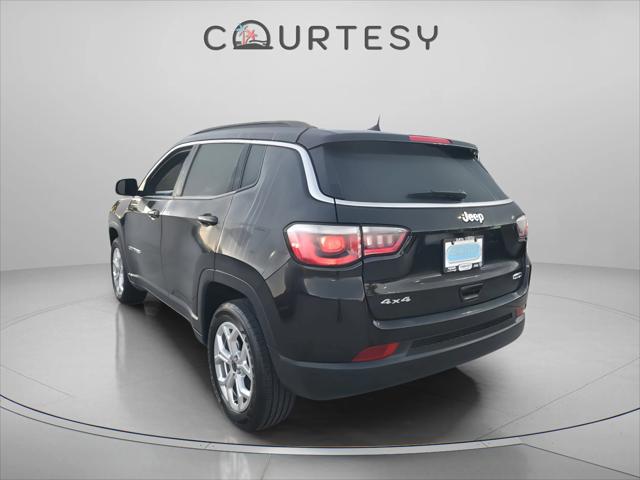 2025 Jeep Compass Latitude 4x4 2025 Jeep Compass Latitude 4x4