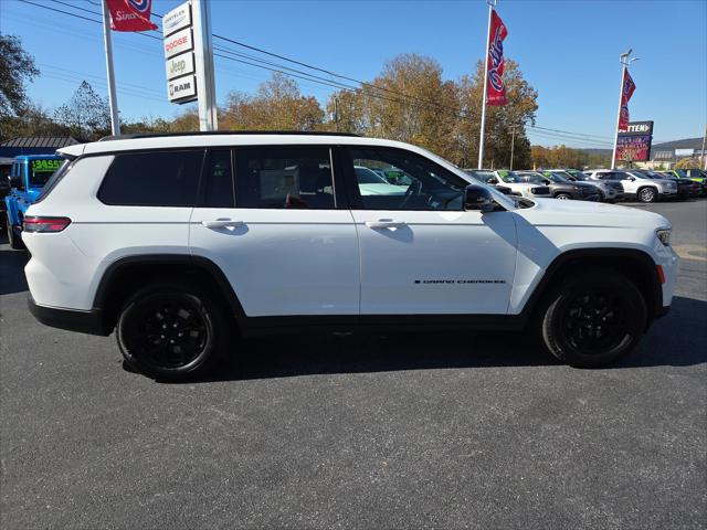 2024 Jeep Grand Cherokee L Altitude 4x4 2024 Jeep Grand Cherokee L Altitude 4x4