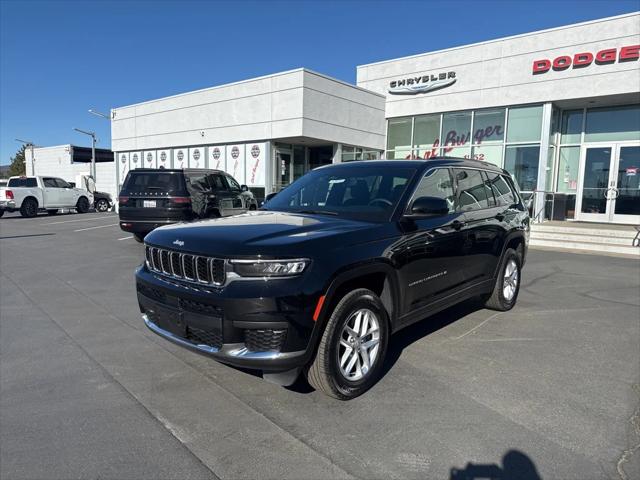 2024 Jeep Grand Cherokee L Laredo 4x2 2024 Jeep Grand Cherokee L Laredo 4x2