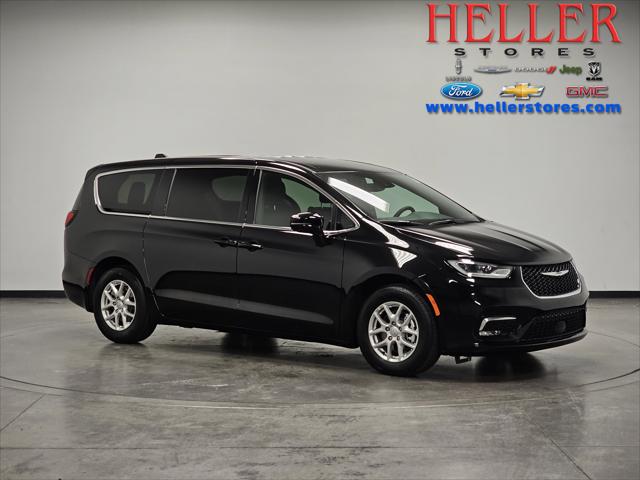 2025 Chrysler Pacifica Select 2025 Chrysler Pacifica Select