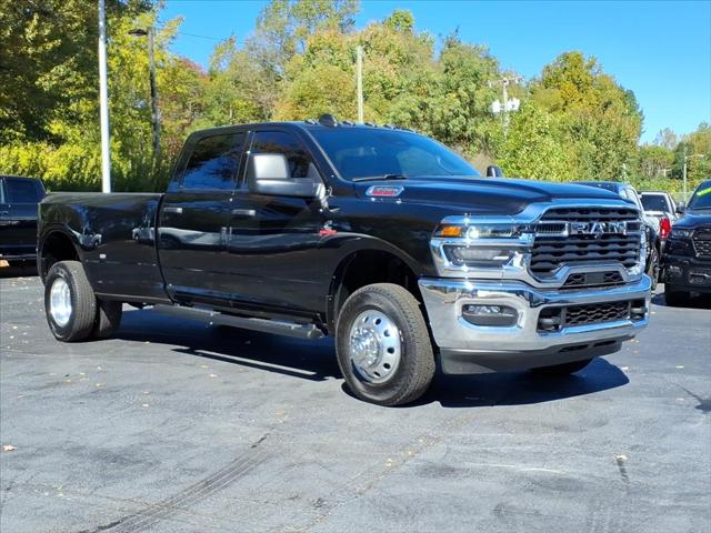 2026 RAM Ram 3500 RAM 3500 TRADESMAN CREW CAB 4X4 8 BOX 2026 RAM Ram 3500 RAM 3500 TRADESMAN CREW CAB 4X4 8 BOX