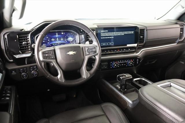 2022 Chevrolet Silverado 1500 4WD Crew Cab Short Bed LTZ