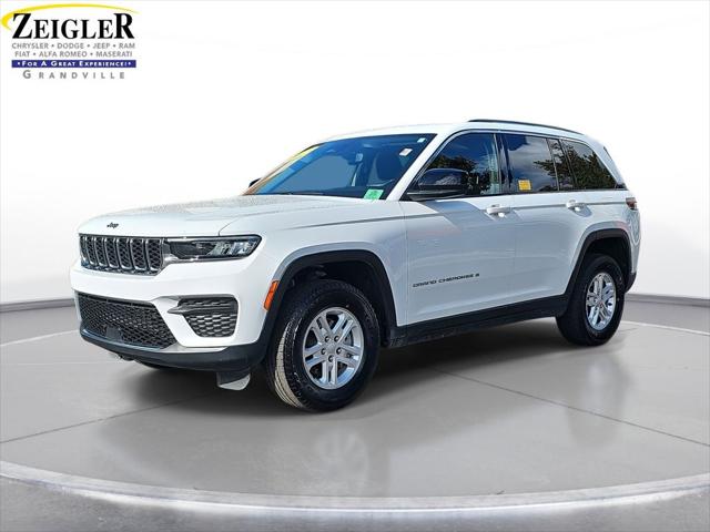 2023 Jeep Grand Cherokee Laredo 4x4 2023 Jeep Grand Cherokee Laredo 4x4