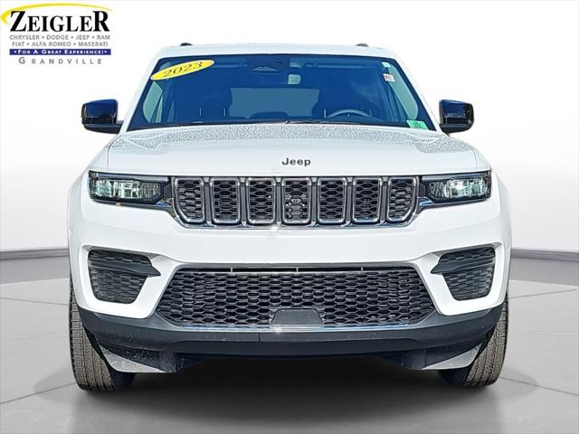 2023 Jeep Grand Cherokee Laredo 4x4 2023 Jeep Grand Cherokee Laredo 4x4