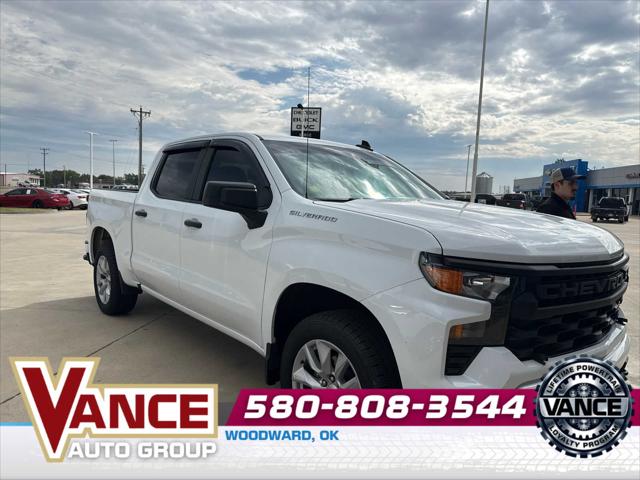 2023 Chevrolet Silverado 1500 2WD Crew Cab Short Bed Custom