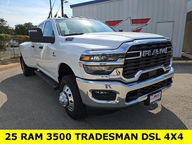 2025 RAM Ram 3500 RAM 3500 TRADESMAN CREW CAB 4X4 8 BOX