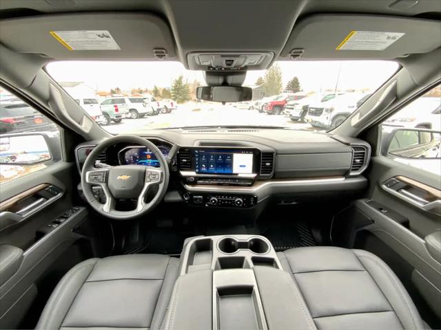 2026 Chevrolet Silverado 1500 4WD Crew Cab Standard Bed LT