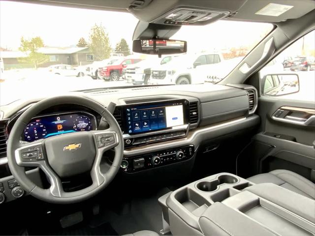 2026 Chevrolet Silverado 1500 4WD Crew Cab Standard Bed LT
