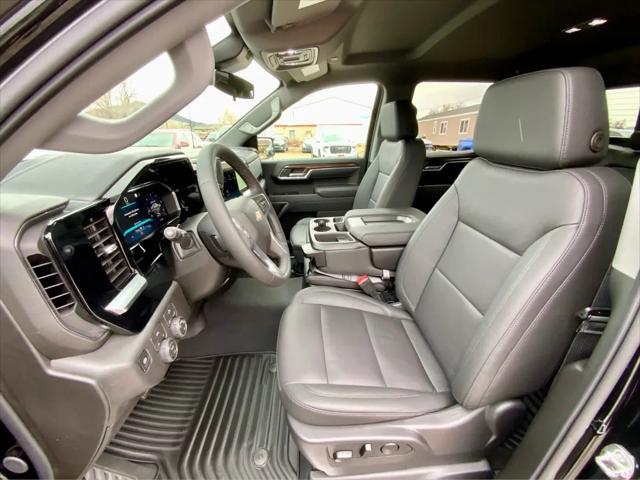 2026 Chevrolet Silverado 1500 4WD Crew Cab Standard Bed LT