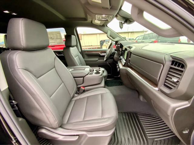 2026 Chevrolet Silverado 1500 4WD Crew Cab Standard Bed LT