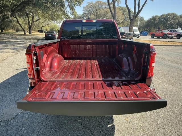 2026 Ram 1500 Lone Star Crew Cab 4x4 5'7" Box