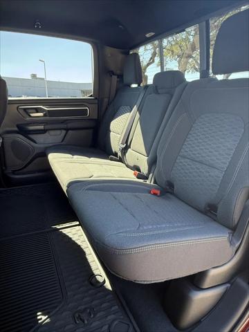 2026 Ram 1500 Lone Star Crew Cab 4x4 5'7" Box