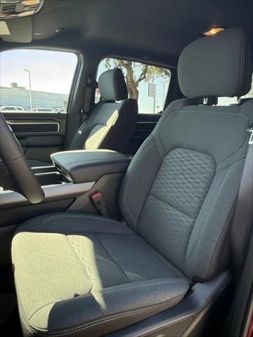 2026 Ram 1500 Lone Star Crew Cab 4x4 5'7" Box