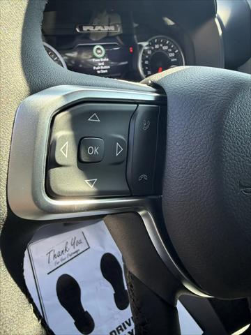 2026 Ram 1500 Lone Star Crew Cab 4x4 5'7" Box
