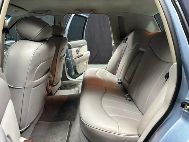 1997 Lincoln Town Car Executive