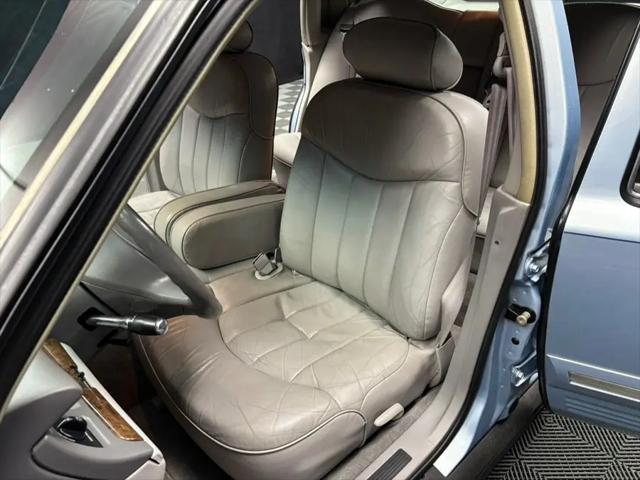 1997 Lincoln Town Car Executive