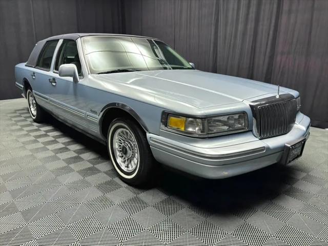 1997 Lincoln Town Car Executive