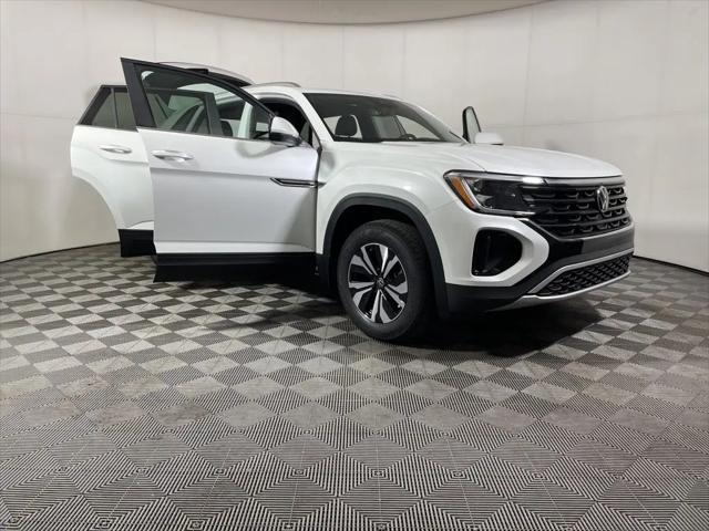 2026 Volkswagen Atlas Cross Sport SE