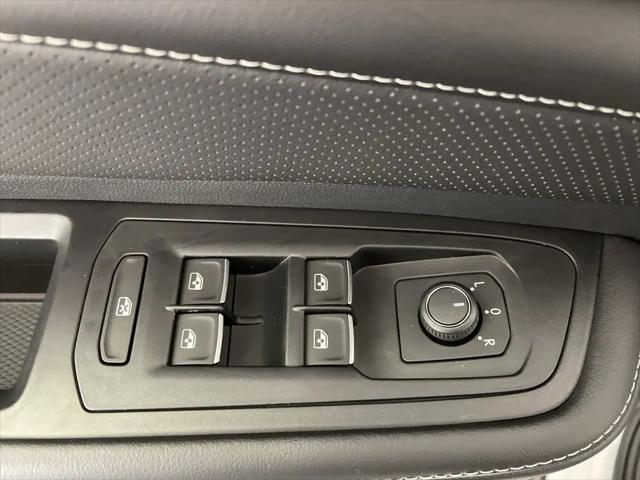 2026 Volkswagen Atlas Cross Sport SE