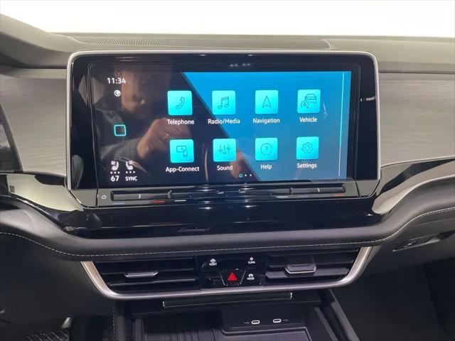 2026 Volkswagen Atlas Cross Sport SE