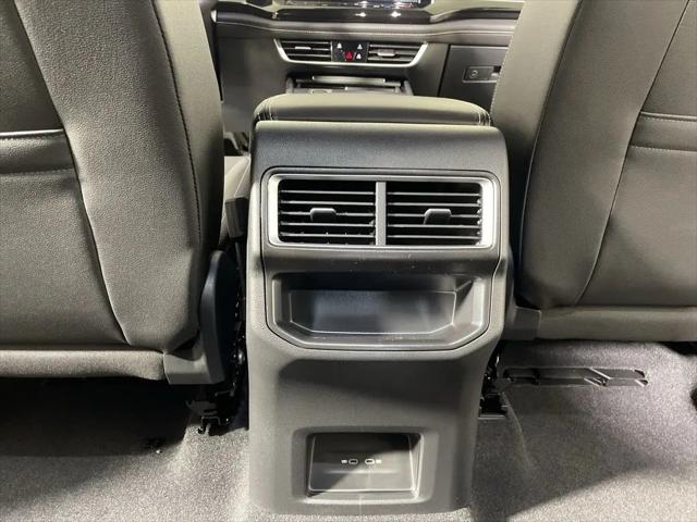 2026 Volkswagen Atlas Cross Sport SE