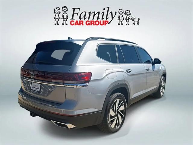 2026 Volkswagen Atlas SE with Technology