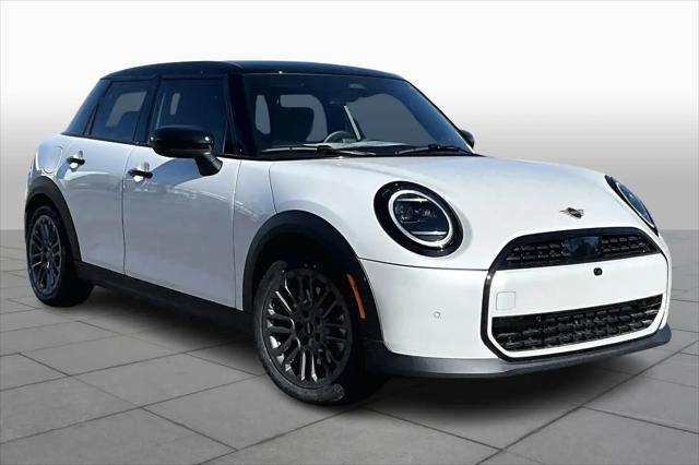 2026 MINI Hardtop Cooper