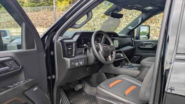 2024 GMC Sierra 3500HD 4WD Crew Cab Long Bed AT4