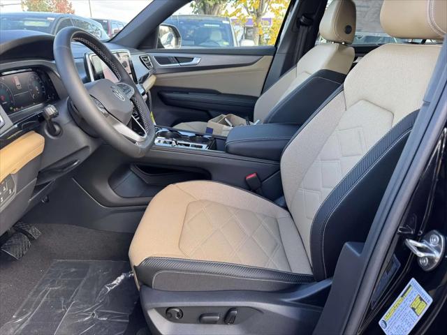 2026 Volkswagen Atlas Cross Sport SE with Technology