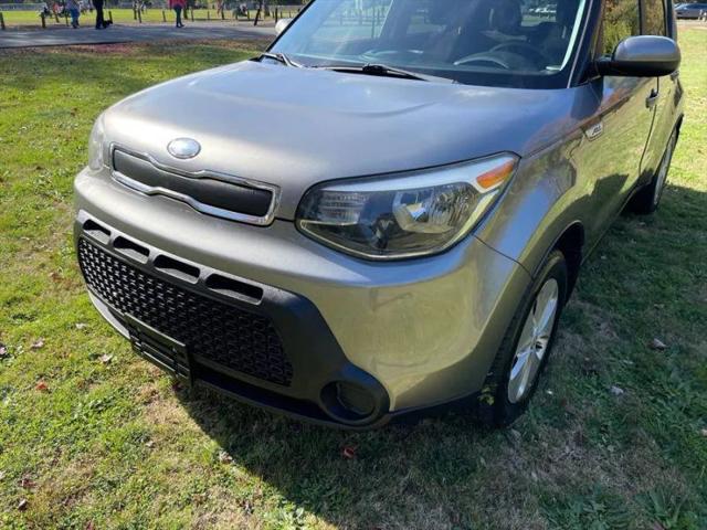 2016 Kia Soul Base